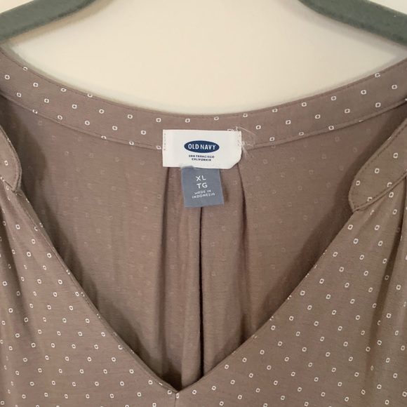 ** Sold ** Old navy long sleeve shirt - Picture 2 of 3